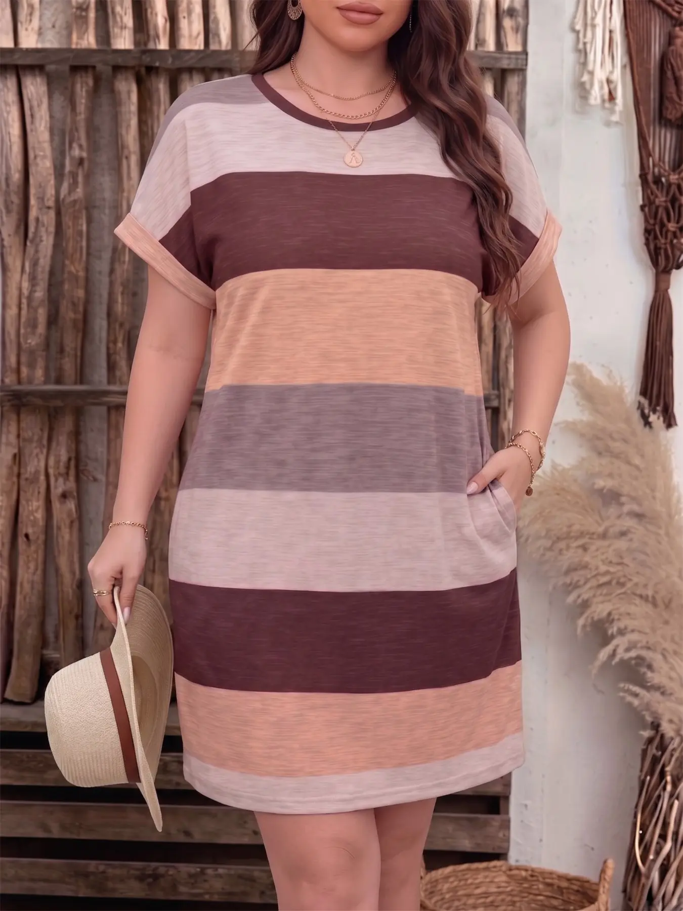 Plus Size Colorblock Striped Print Round Neck Dress
