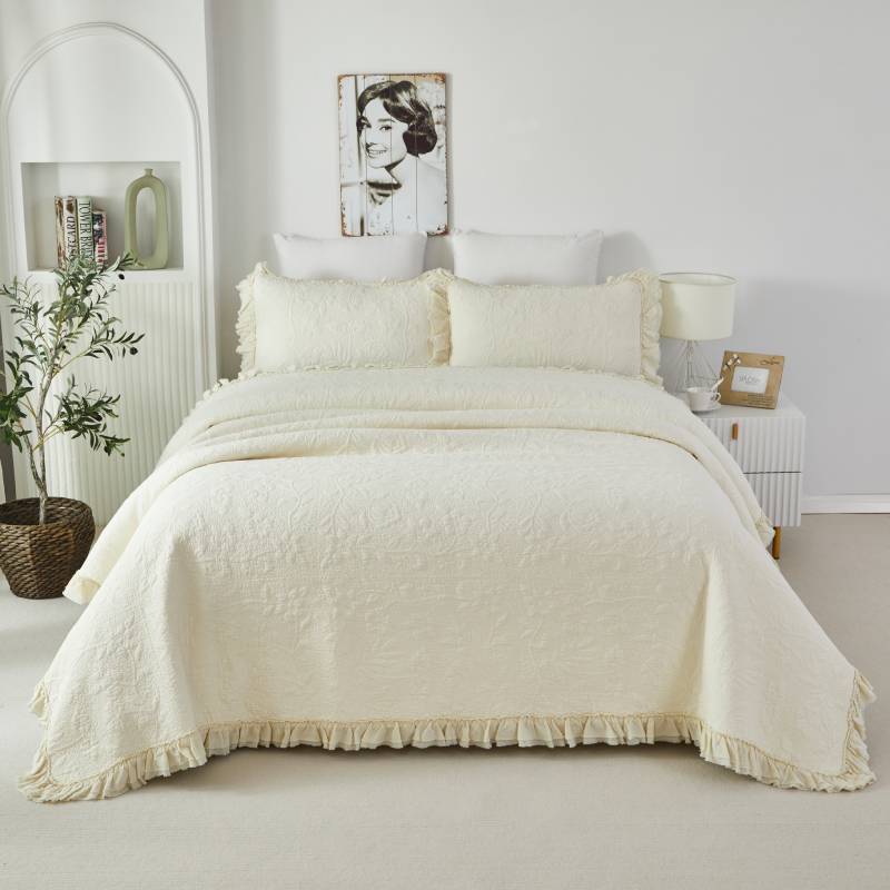 Quilt Bedding Set-Ruffle Bedspread