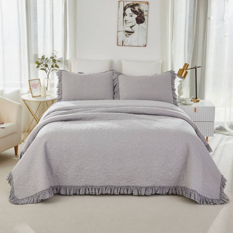Quilt Bedding Set-Ruffle Bedspread