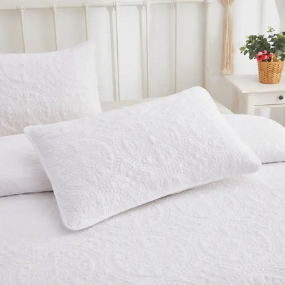 Quilt Bedding Set-White Rose Garden