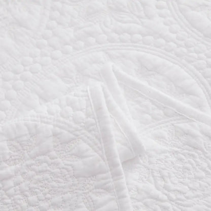 Quilt Bedding Set-White Rose Garden