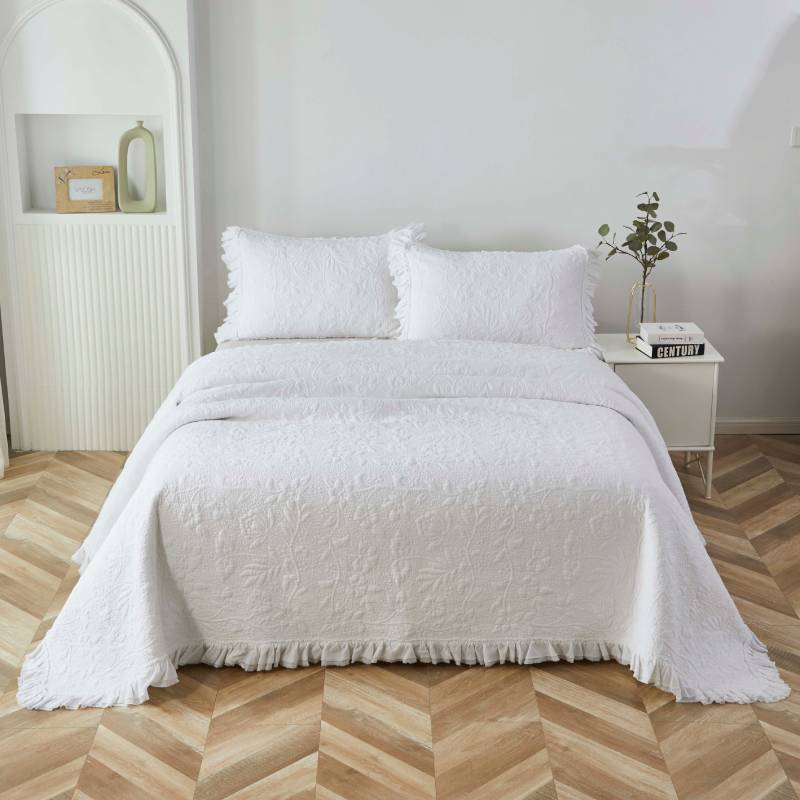 Quilt Bedding Set-Ruffle Bedspread