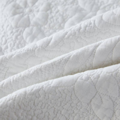 Quilt Bedding Set-Ruffle Bedspread